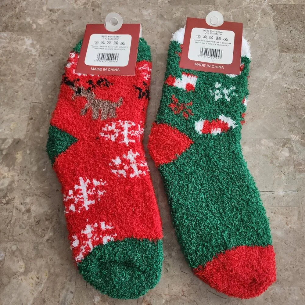 Women's Colorful Christmas Fluffy Socks (2pk)